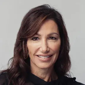 Priya S. – Brampton, ON